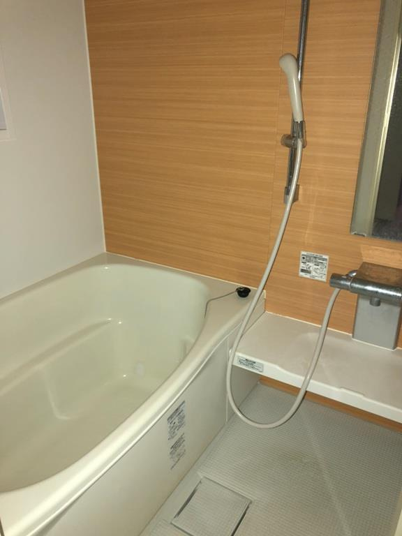 恵比寿戸建の浴室