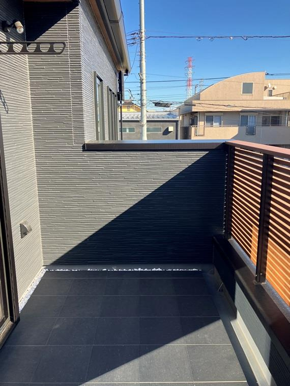 里戸建のバルコニー