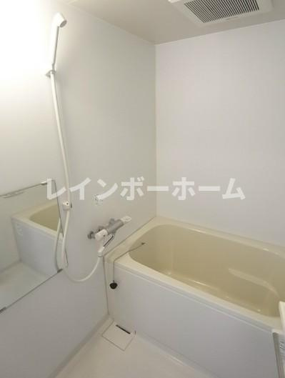 ハイブリッジ・ソシアⅢの浴室
