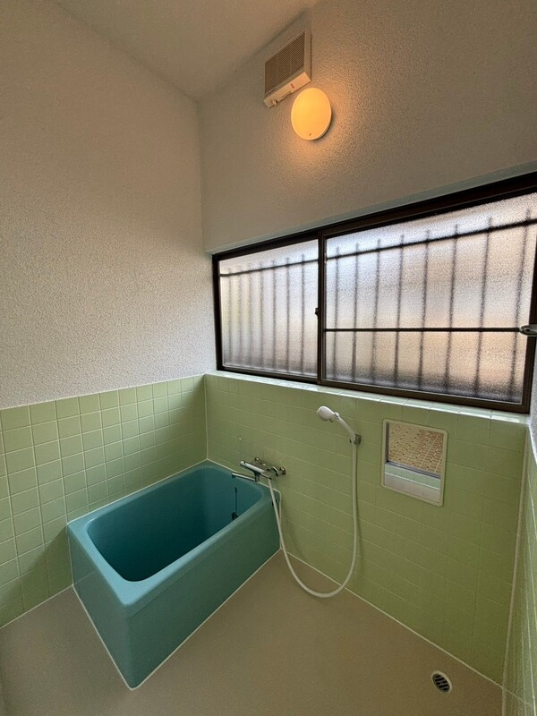 広川町川上戸建の浴室|ゆったり過ごせるお風呂です