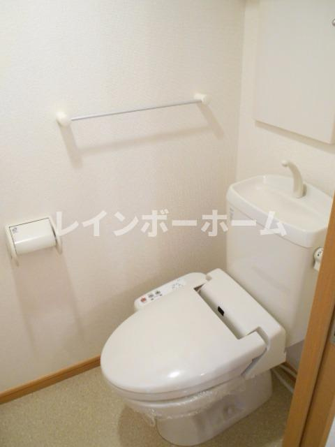 エレガンラルジュⅡのトイレ