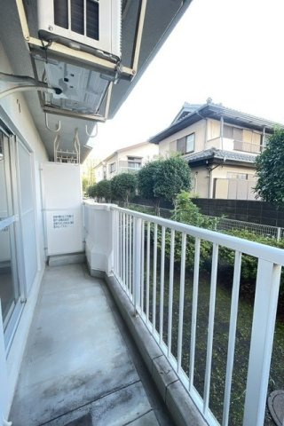 ローズマンションのバルコニー