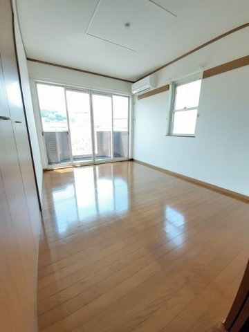 ロジュエクセレの内装