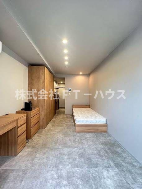 Ｌｉｇｅｒｅ南行徳Ｅａｓｔの居間・リビング