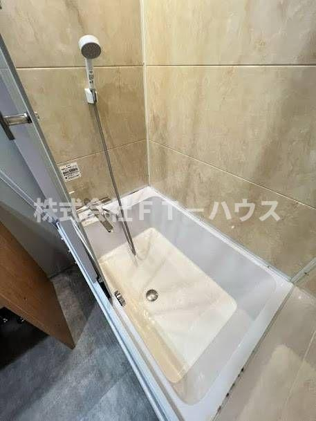 Ｌｉｇｅｒｅ南行徳Ｅａｓｔの浴室