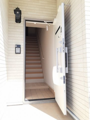 アドラブール　　刈谷市近郊の賃貸はクラスホーム刈谷店の玄関|毎日通る玄関はこちらです
