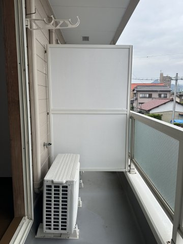 サンライズ牛川のバルコニー