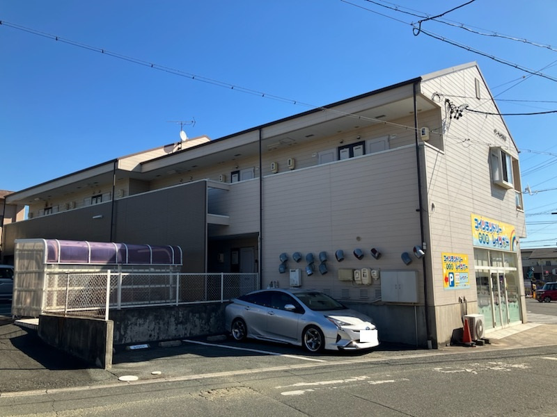 サンライズ牛川の外観