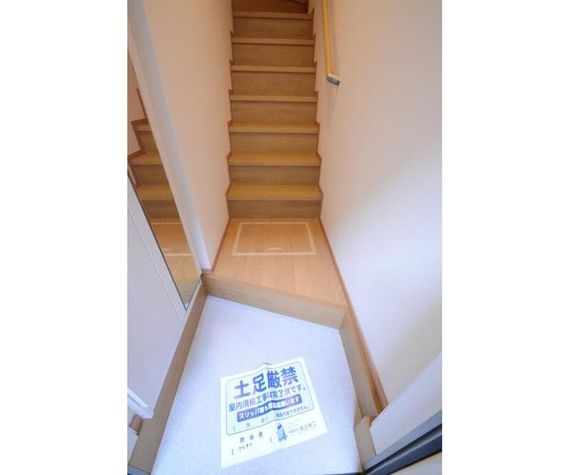 フローラ亀戸の玄関