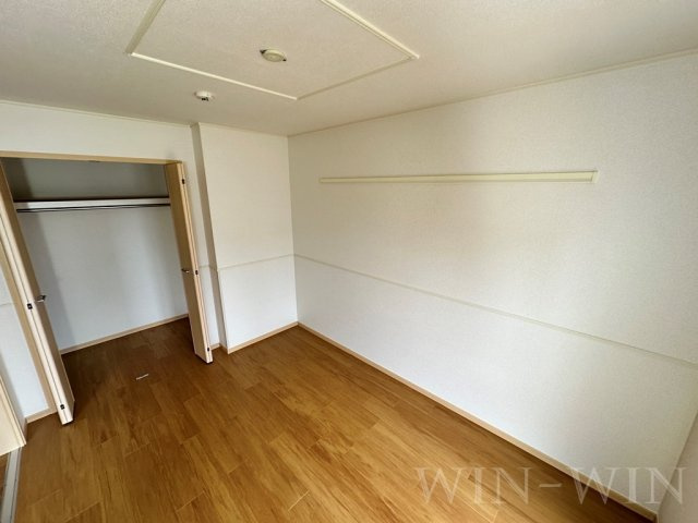 ブルーベリーの寝室