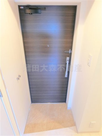 フェニックス西蒲田の玄関