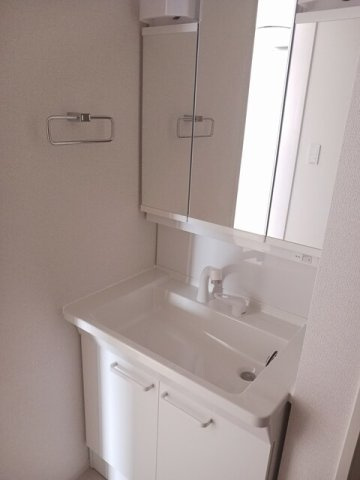 ブレッザ　フィールド　Ｂの洗面所