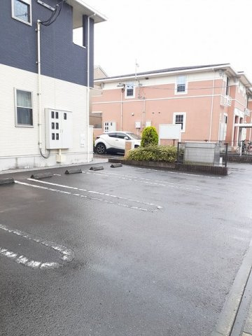 ベルグランツⅡの駐車場
