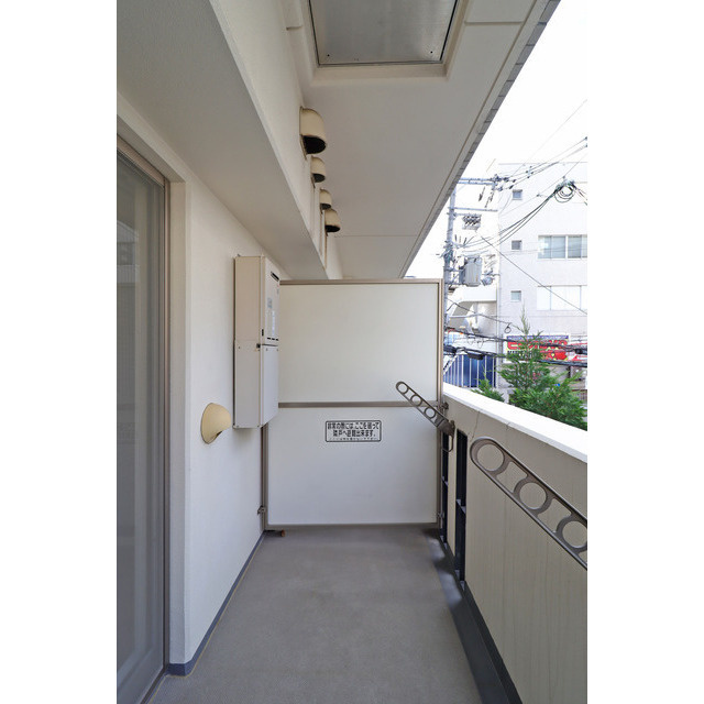 CASSIA福島駅前のバルコニー