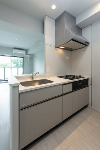 Ｒｏｖｉｎｅ目黒東山のキッチン|※写真は同タイプ住戸です。