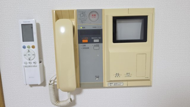 スカイコート三越前壱番館のセキュリティ|TVインターホン