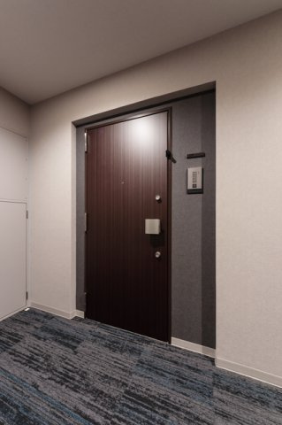 Ｒｏｖｉｎｅ目黒東山の玄関|※写真は同タイプ住戸です。