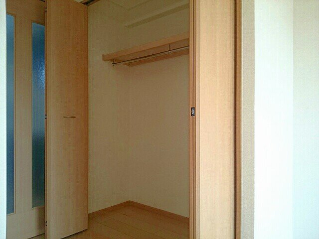 プラウドコートの収納