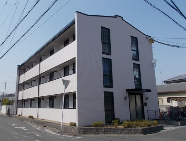 レオパレスフェリスの外観