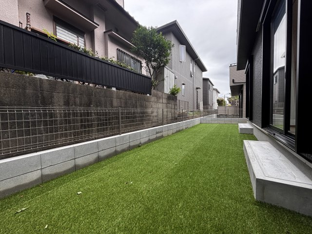 三木市緑が丘町中1丁目新築戸建B号棟の庭