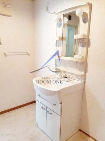 プチフルールＮの洗面所|洗面台です。