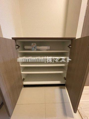 エス・キュート梅田中崎町の収納