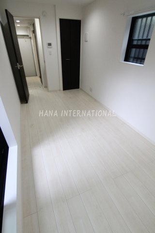 グランクオール柴又の居間・リビング