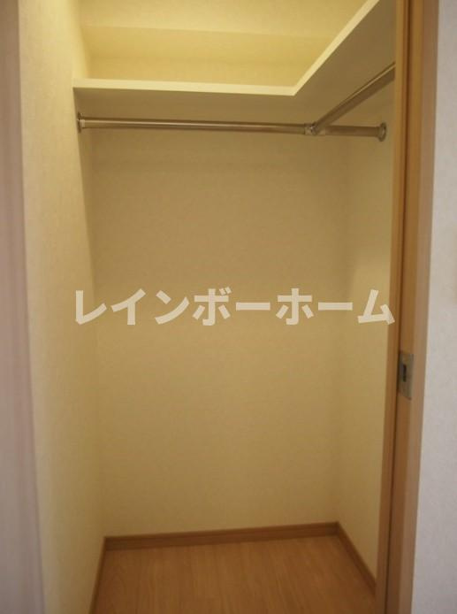 ルーブル亀戸天神前の収納