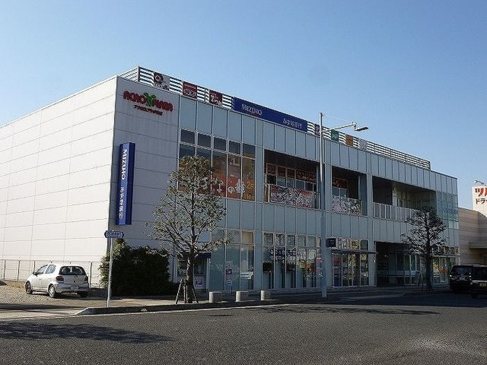 ヴァン・ボヌールの周辺