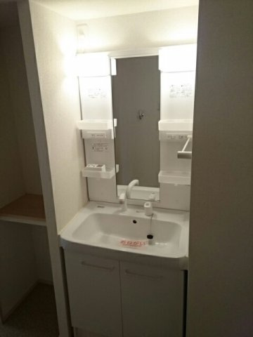 アエキタスの洗面所