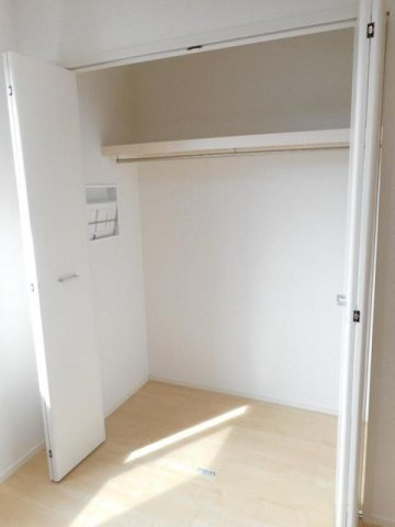 フロイデ　ＫＡＮＡＧＥＮ三島１の収納