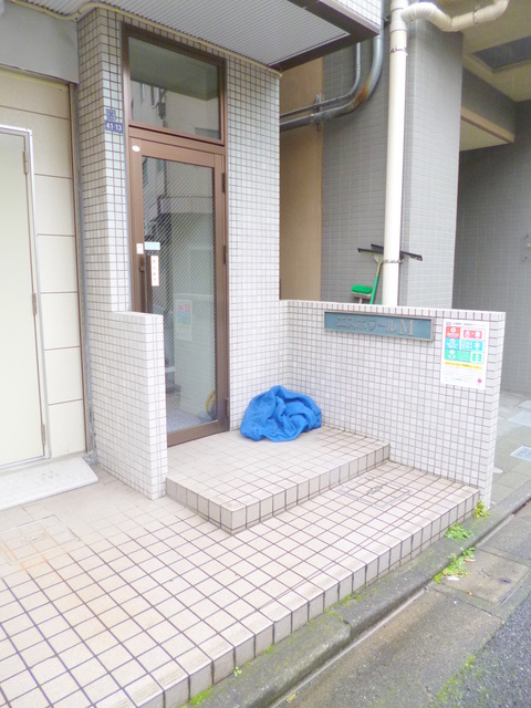 エスポワールＭのエントランス
