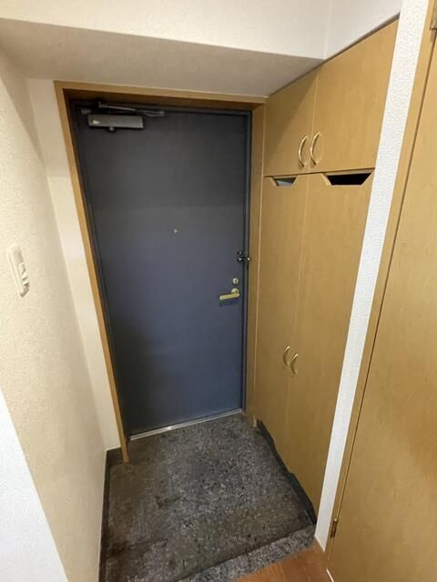 ルーブル大塚の玄関