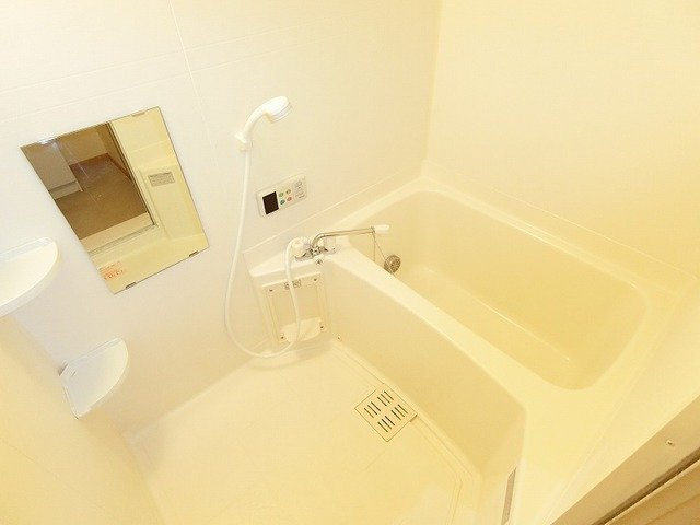 アネックスサイコーＡの浴室