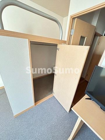 レオパレスグリーンアンバーの収納