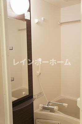 リブリ・イハナの浴室