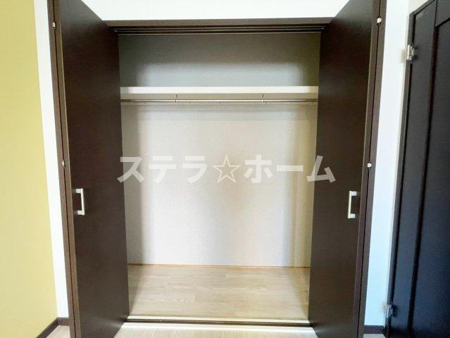 木川東1 中古戸建の収納|大きなスペースがあり、収納には困りません