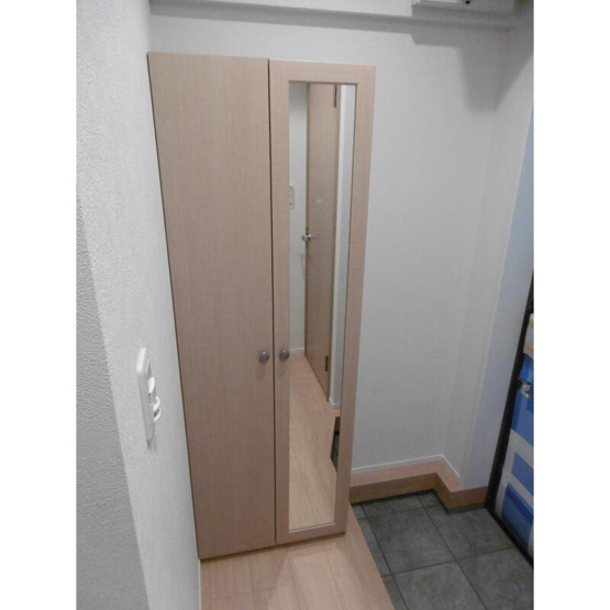 【玄関】ソレイユ大原