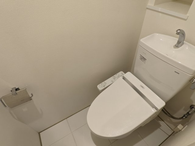 アレーロ高円寺のトイレ|トイレもきれいです