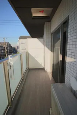 【バルコニー】