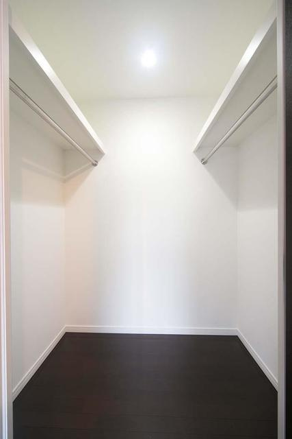 六本木エムケイアートレジデンスの収納|※写真は同タイプ住戸です。