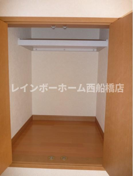 プティ セナの収納
