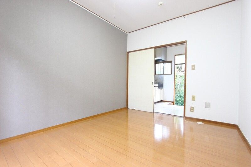 シャトン三山の居間・リビング