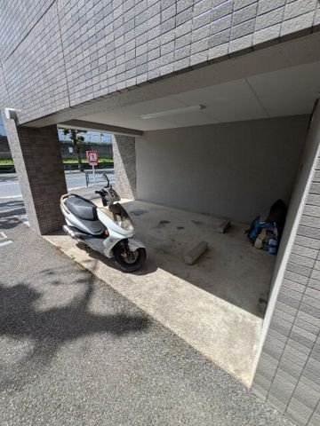 プラティーク馬事公苑(E-180)