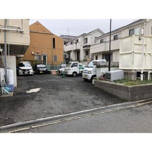 箕面市桜ケ丘１丁目の店舗事務所