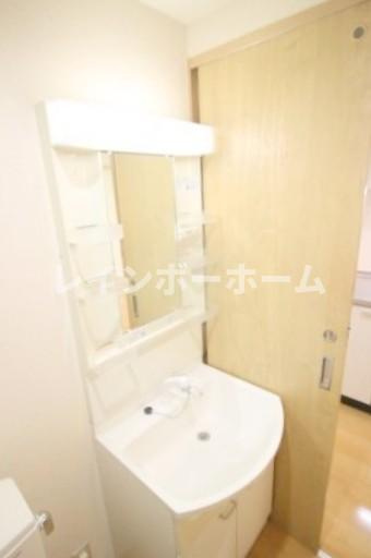 エルヴィータ舞浜の独立洗面台|※別部屋参考写真です。