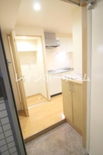 エルヴィータ舞浜の玄関|※別部屋参考写真です。
