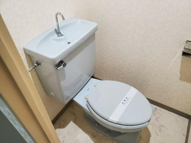 サンパークビルのトイレ