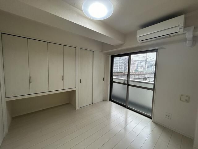 リアン駅前マンションの寝室