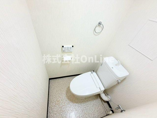 八尾市北久宝寺１丁目の賃貸マンションのトイレ